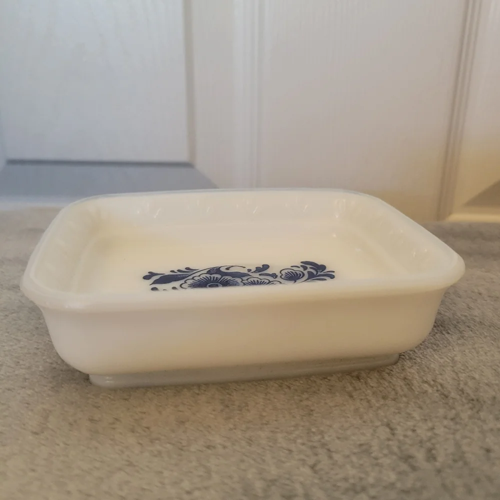 Vintage Avon 1970's Avon Milk Glass Soap Tricket Dish